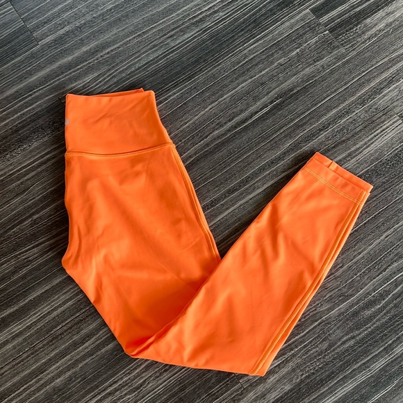 Wunder Under HR Tight 25” - Picture 6 of 8